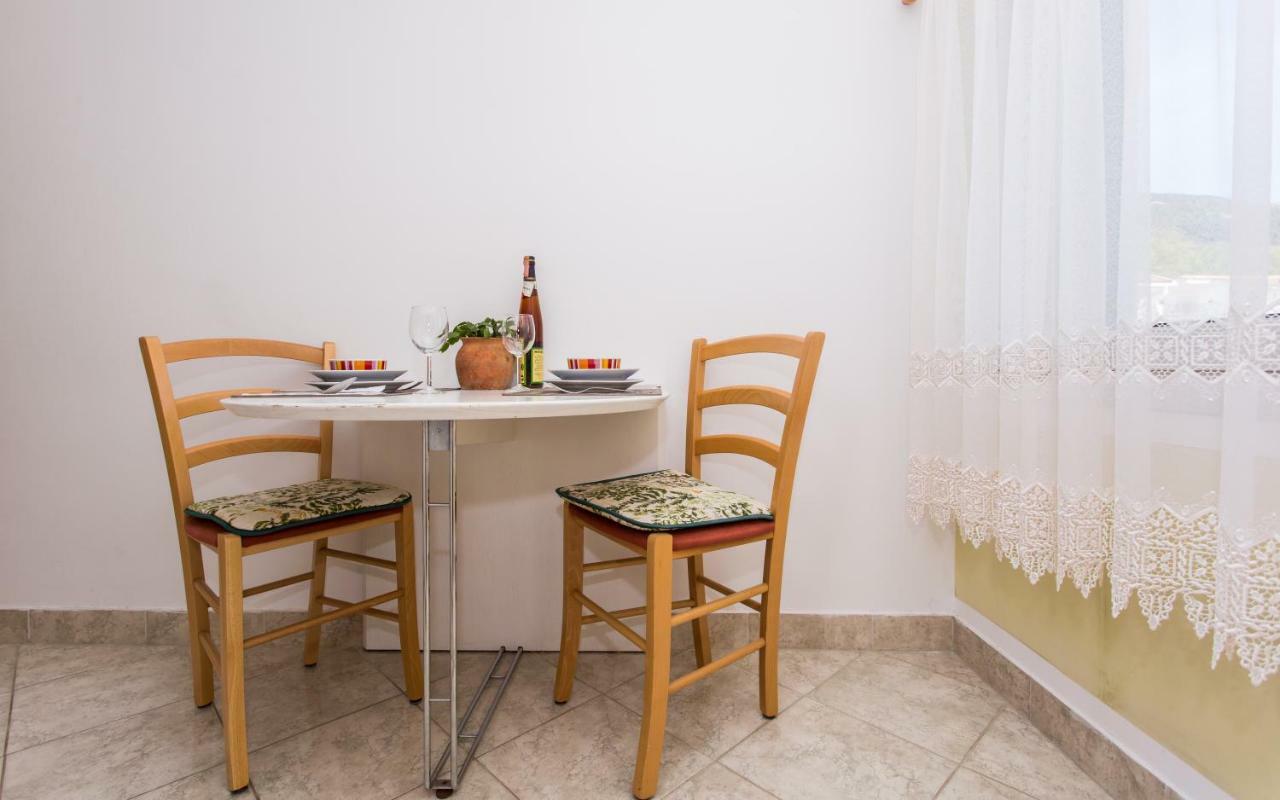 Apartments Luka Baška Εξωτερικό φωτογραφία
